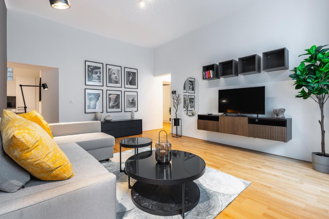 Trendy Apt With - Smart Tv, Coffee Machine In Meidling Vienna Exterior photo